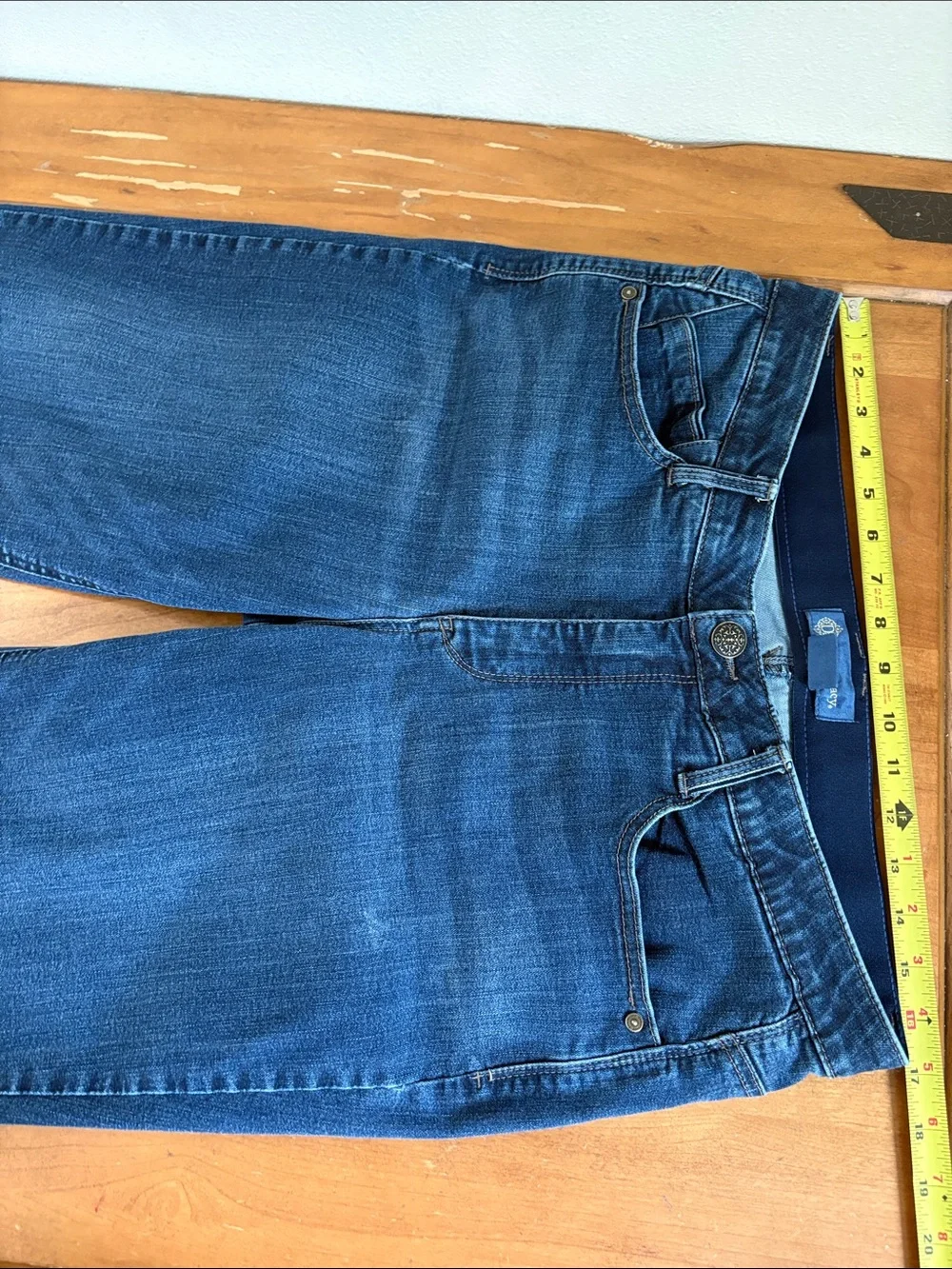Democracy AbSolution Straight Jeans Size 14